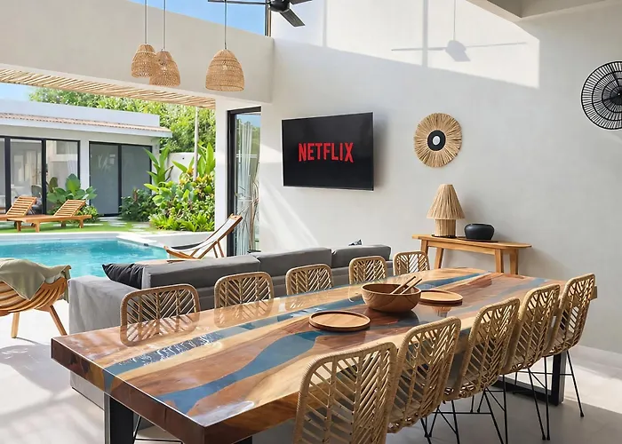 New! Giant Pool - Private 4br - Staff - Villa *