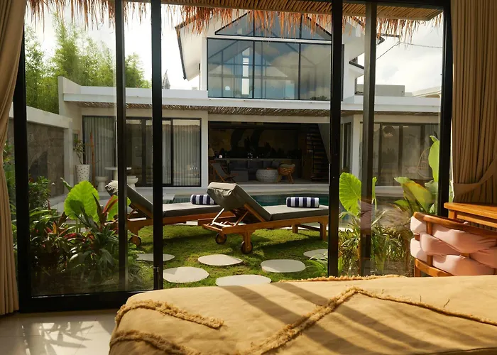 New! Giant Pool - Private 4br - Staff - Villa *